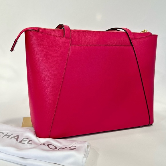 Michael Kors Maddie Medium East West Top Zip Tote Bag in Ultra Pink - Picture 6 of 14